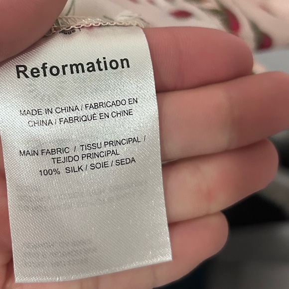 Reformation Mini Dress Kosta Silk size 6 Marion Red Rose Floral Print HOST PICK🎉 - Picture 9 of 9